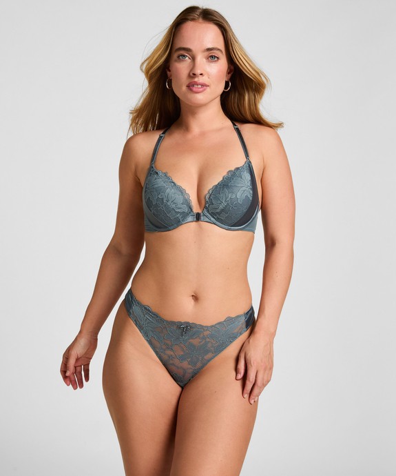Трусы жен. трикотаж. Viktoria Hl String 305601