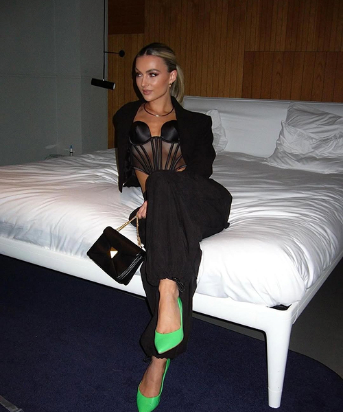 10 аксессуаров, которые должны быть в гардеробе каждой девушки